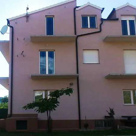 Morlak Konukevi